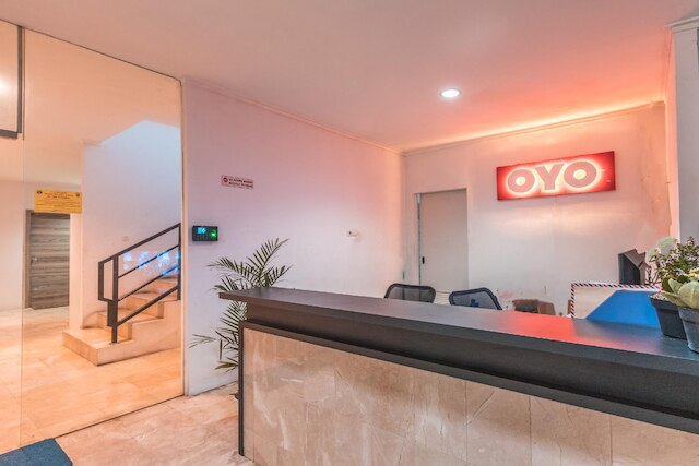 OYO 1491 サンダン レジデンス