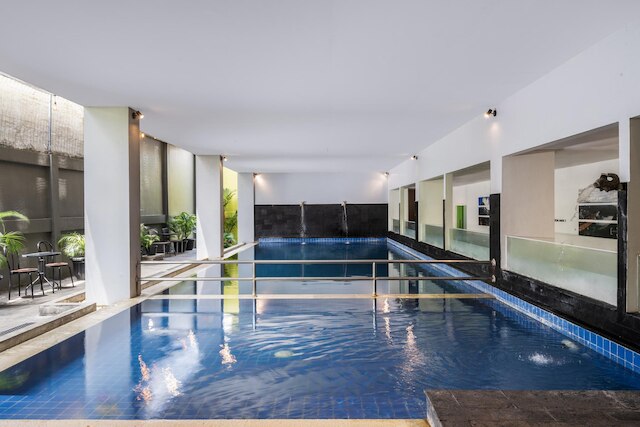 ゼスト  ホテル  ジョグジャカルタ