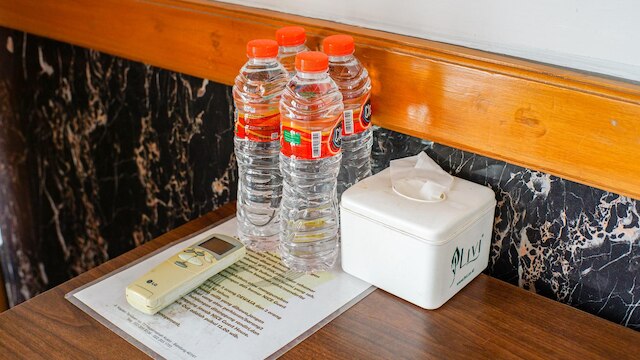 OYO 1210 ナイス ゲストハウス