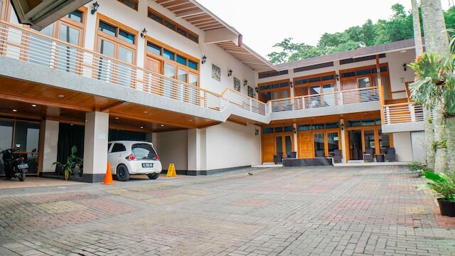 OYO 1210 ナイス ゲストハウス