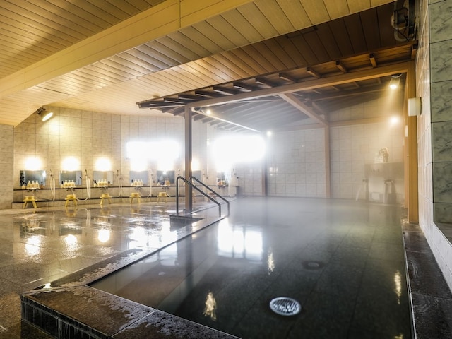 ホテル葛城 Spa Resort 道後