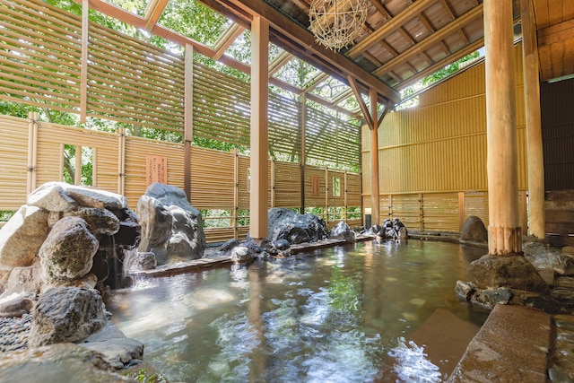 大江戸温泉物語 山中彩朝楽