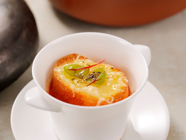 THE HOTEL SANRAKU KANAZAWA