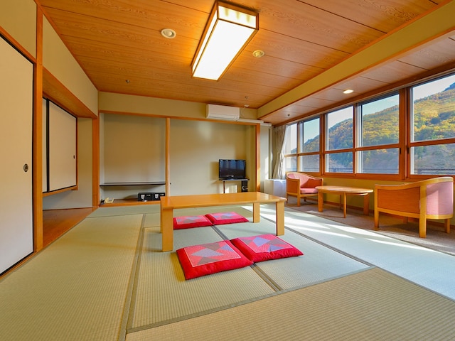 大江戸温泉物語わんわんリゾート 信州上田