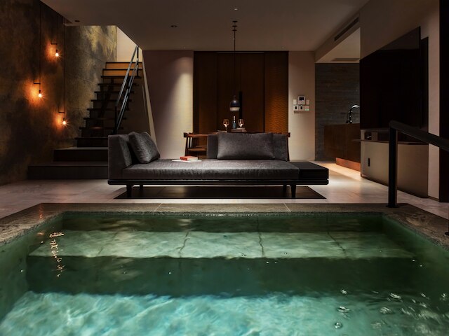 鈴 京都宮川筋 hitotose 穐 -Aki-