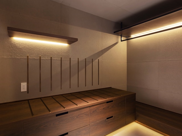 鈴 京都宮川筋 hitotose 穐 -Aki-