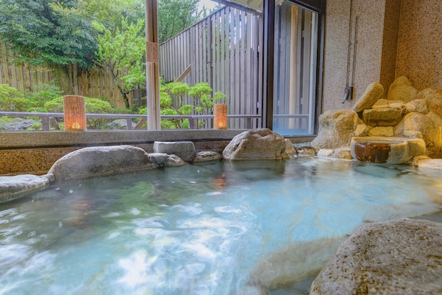 大江戸温泉物語わんわんリゾート 粟津