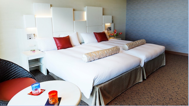 ラグナガーデンホテル