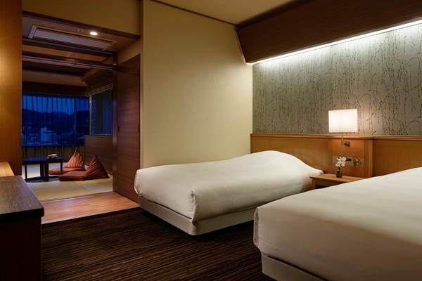 ラフォーレ伊東温泉　湯の庭