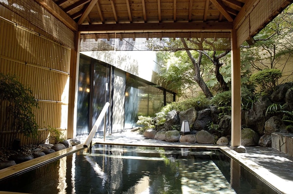 ラフォーレ伊東温泉　湯の庭