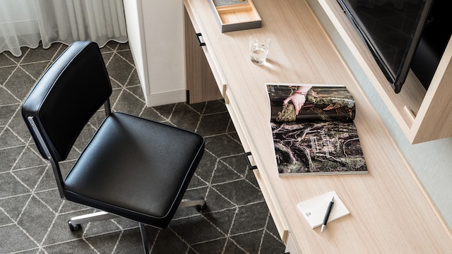 ベッセルイン栄駅前