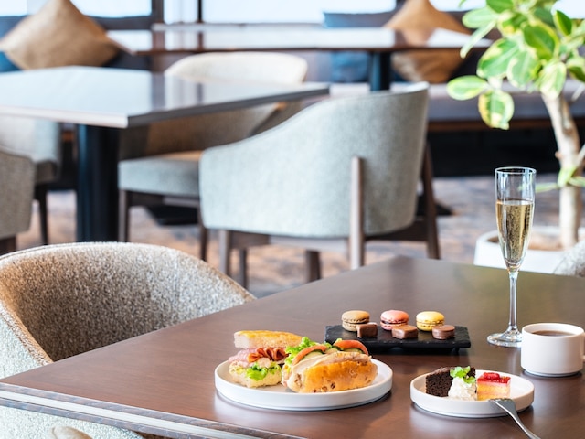 沖縄ハーバービューホテル