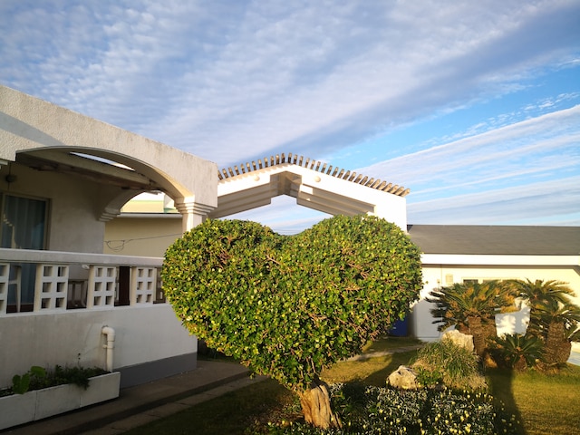 徳之島リゾートホテル＆オフィス