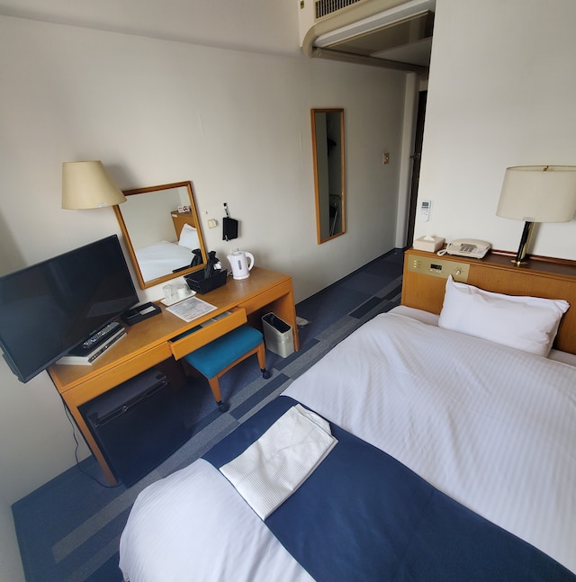 青森グリーンパークホテル