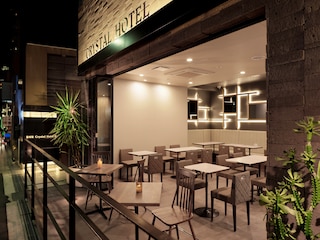 道頓堀クリスタルホテル4