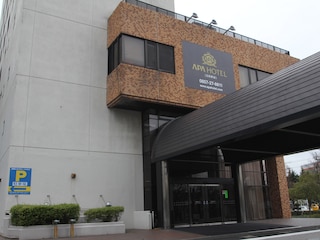 アパホテル〈鳥取駅前南〉（旧アパホテル〈鳥取駅前〉）