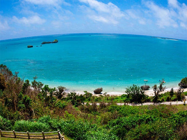 ホテル浜比嘉島リゾート