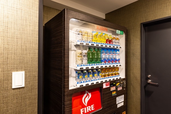 アパホテル〈小伝馬町駅前〉