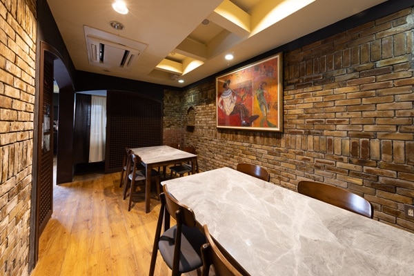 アパホテル〈佐賀駅前中央〉