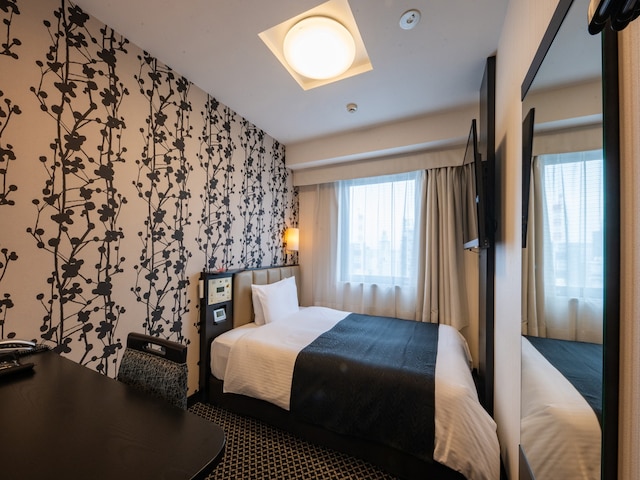 アパホテル〈名古屋栄東〉