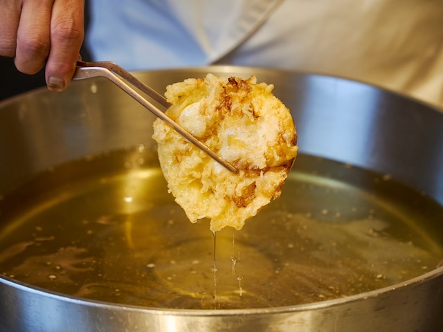 アパホテル〈金沢駅前〉