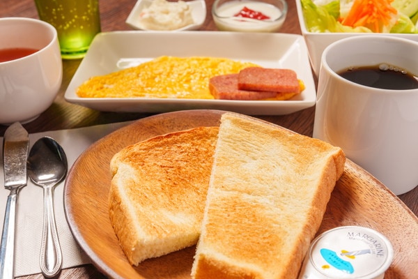 アパホテル〈那覇空港若狭〉