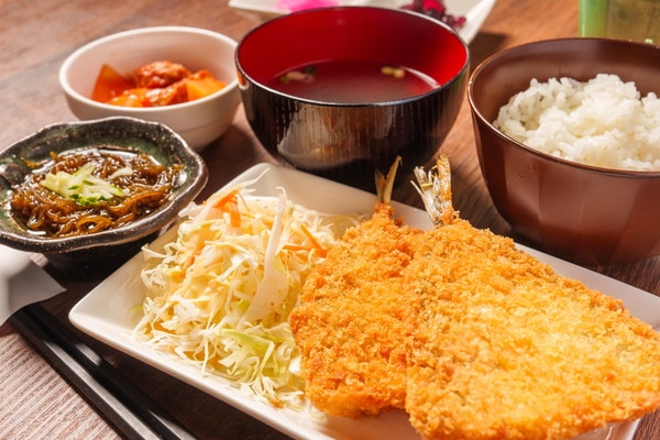 アパホテル〈那覇空港若狭〉