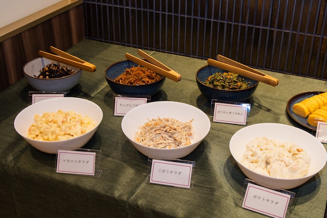 アパホテル〈博多駅前３丁目〉