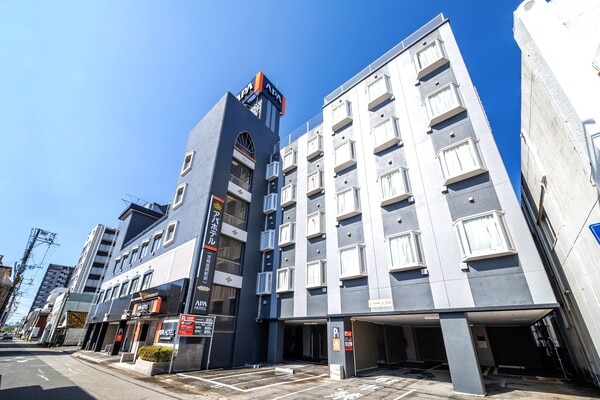 アパホテル〈宮崎延岡駅前〉