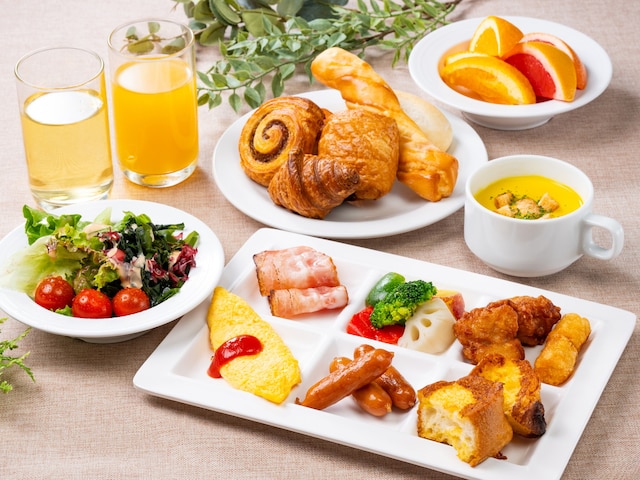 アパホテル〈品川 泉岳寺駅前〉