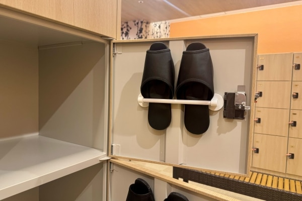 アパホテル＆リゾート〈大阪なんば駅前タワー〉