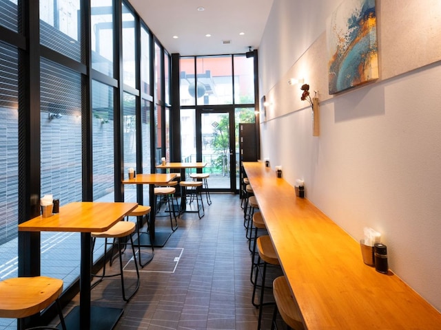 アパホテル〈東京九段下〉