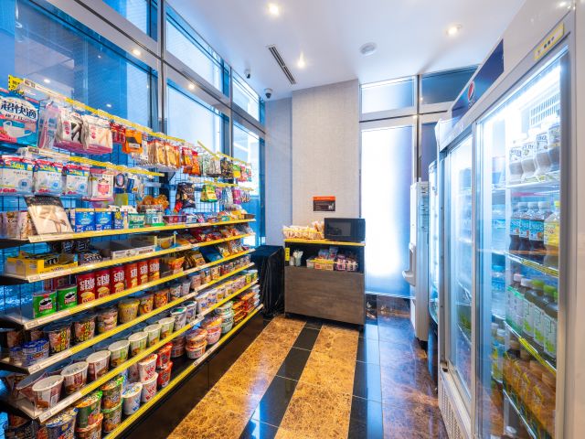 アパホテル〈六本木SIX〉