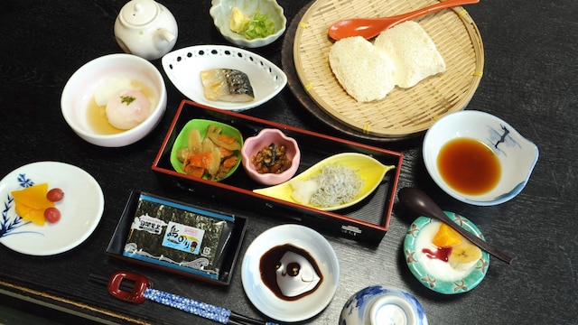 ホテル　日間賀荘