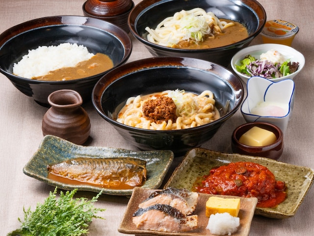 アパホテル〈飯田橋駅前〉