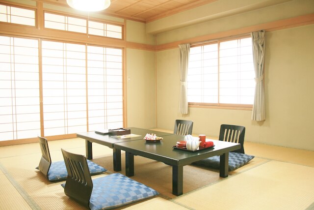 旬樹庵 一宿一飯の湯本湯坊 柏屋