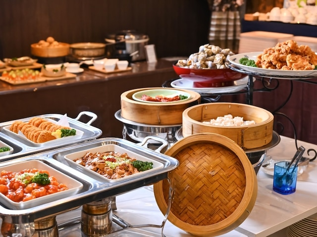 アパホテル〈札幌大通駅前南〉