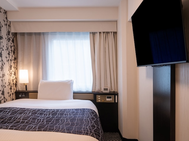 アパホテル〈八丁堀 新富町〉