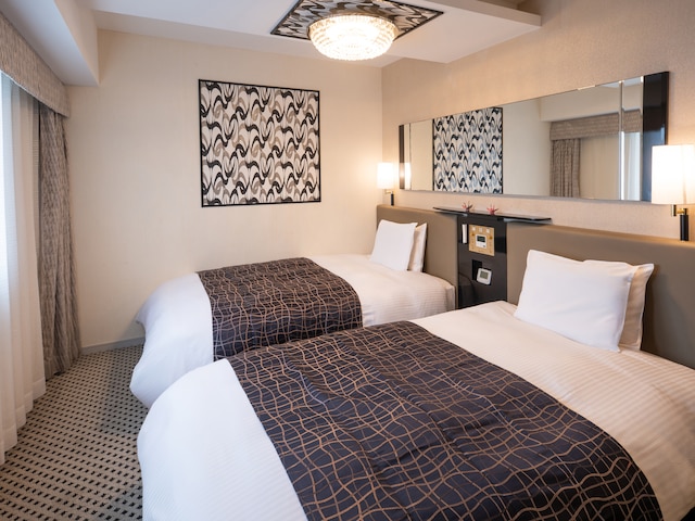 アパホテル〈八丁堀 新富町〉