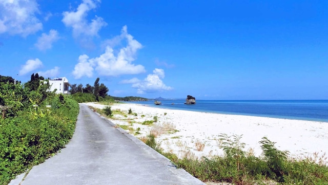 沖縄の古民家ミーヤー