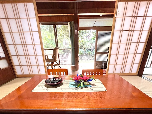 沖縄の古民家ミーヤー