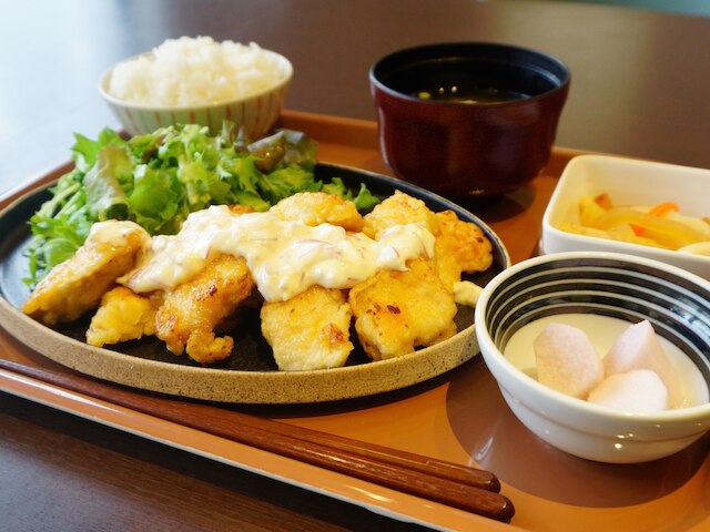 アパホテル〈八戸中央〉