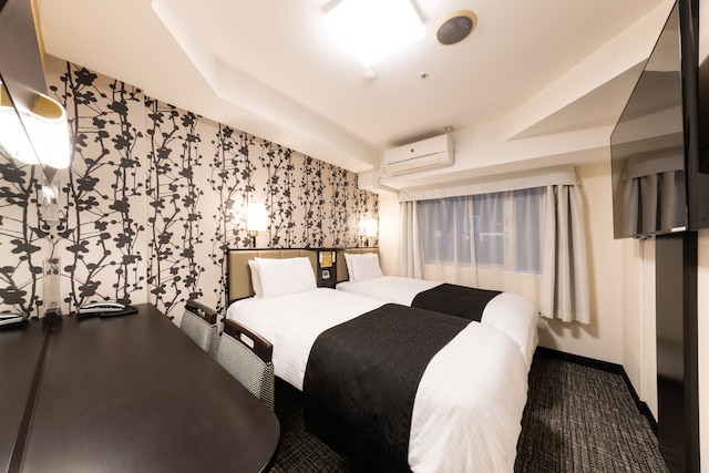 アパホテル〈京都駅前〉