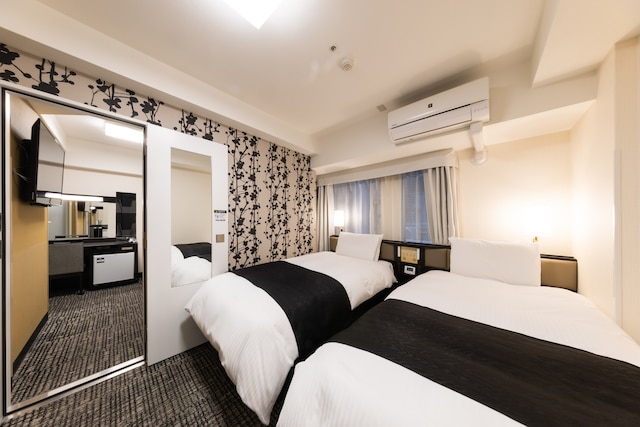 アパホテル〈京都駅前〉