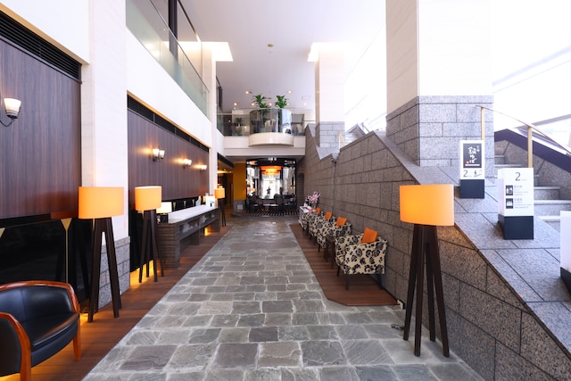 アパホテル〈大垣駅前〉