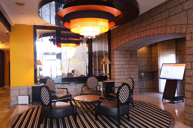 アパホテル〈大垣駅前〉