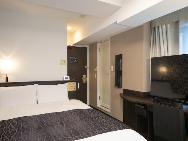 アパホテル〈新橋 御成門〉