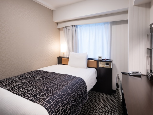 アパホテル〈神田駅前〉