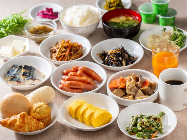 アパホテル〈人形町駅北〉