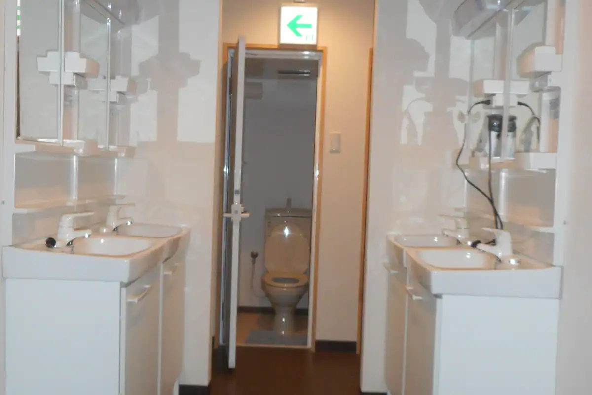 きいやまドミトリー＆ストア